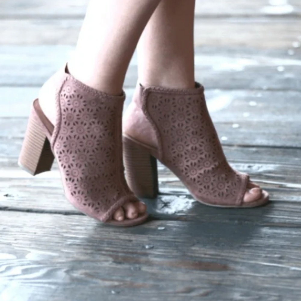 LC Lauren Conrad Peep-Toe Block Heel Sandal Laser Cutout Boot Style Ankle Shoe